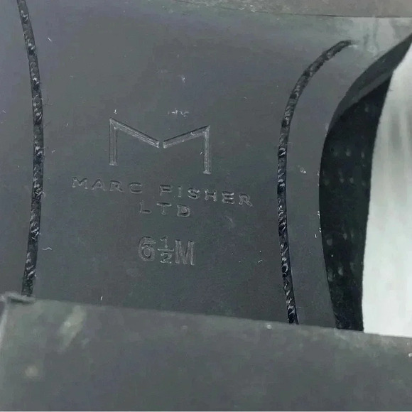 Marc Fisher suede black silver metallic pointed toe Chelsea boot size 6.5 - Picture 5 of 7